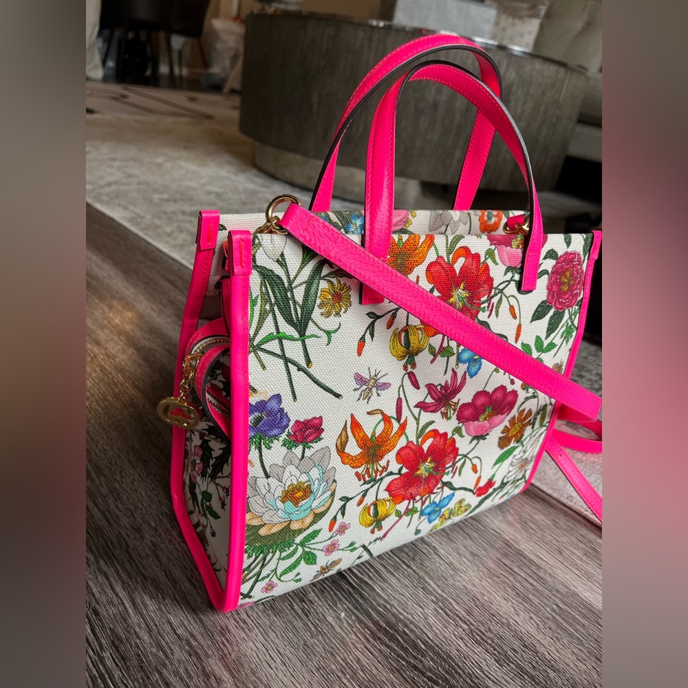 Gucci Floral Handbag - Picture 8 of 10